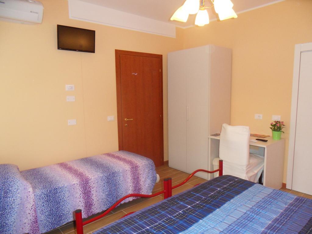 Cazzago  B&B Giardino Di Ro חדר תמונה